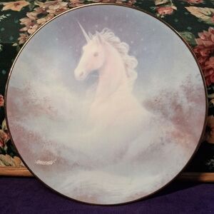 Astral Unicorn Plate Hamilton Collection  Magical World Of Legends And Myths 8"